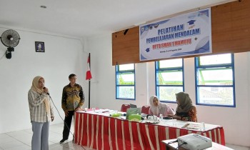 Guru SMAN 1 Mamuju Perdalam Strategi Pembelajaran Lewat Workshop