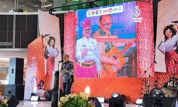 Gubernur Sulawesi Barat Resmi Membuka Pensi “Inarture Smansa” di UPTD SMAN 1 Mamuju