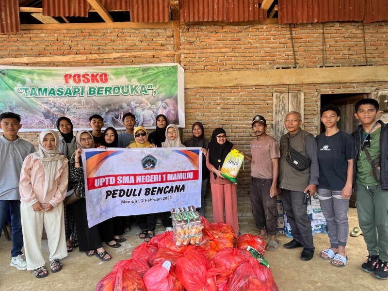 UPTD SMAN 1 Mamuju Salurkan Donasi untuk Korban Longsor, Banjir, dan Kebakaran