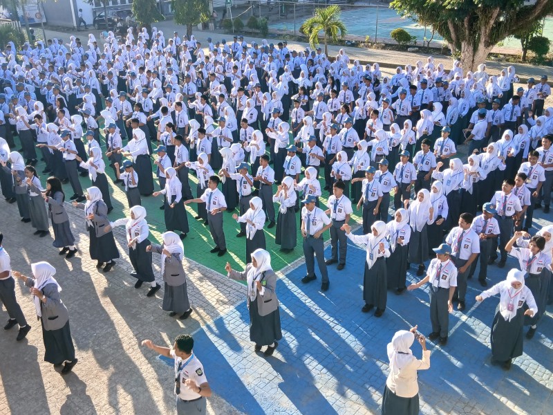 MPLS Ramah UPTD SMAN 1 Mamuju Bekali Siswa Baru dengan Pengalaman Belajar yang Menyenangkan