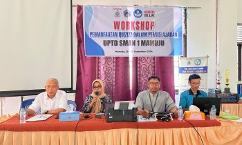 Peningkatan Kompetensi Guru Melalui Workshop Pemanfaatan Quizizz Dalam Pembelajaran di UPTD SMAN 1 Mamuju