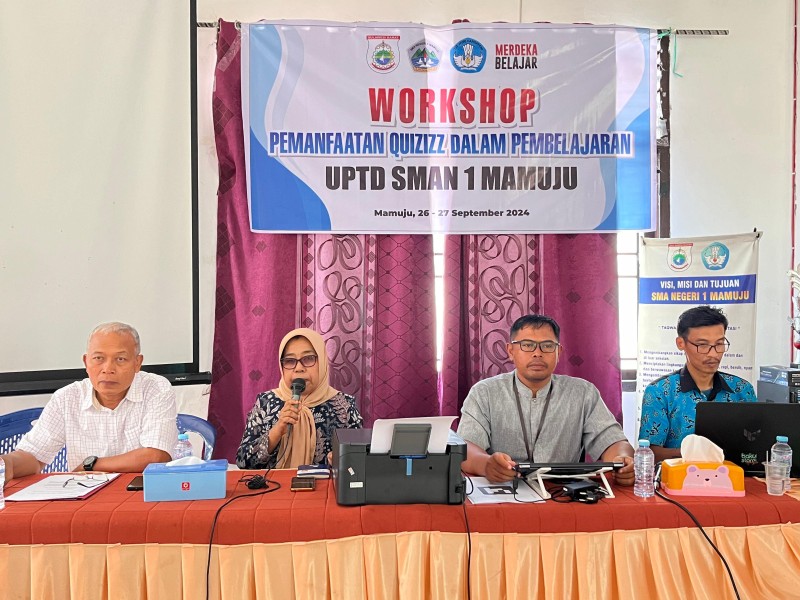 Peningkatan Kompetensi Guru Melalui Workshop Pemanfaatan Quizizz Dalam Pembelajaran di UPTD SMAN 1 Mamuju