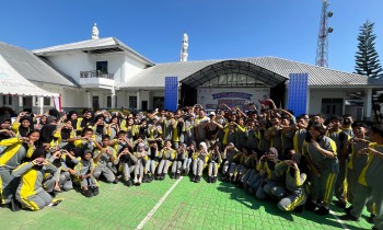 Semangat Pagi Ceria, UPTD SMAN 1 Mamuju Rayakan Hari Anak Nasional 2025