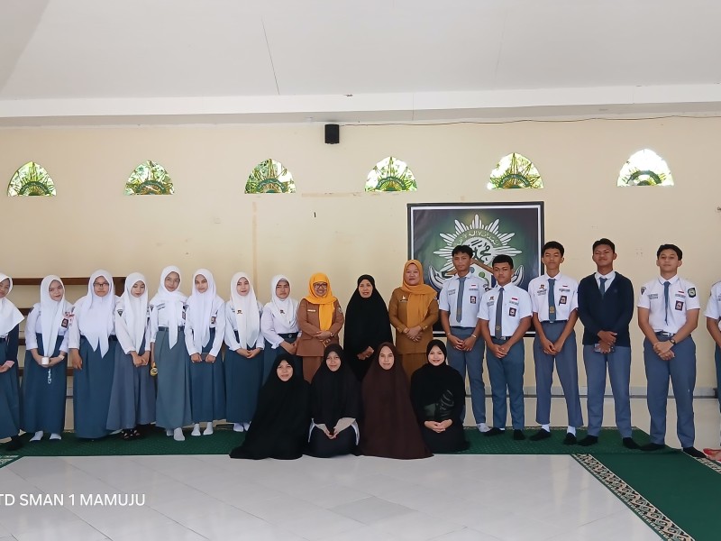 UPTD SMAN 1 Mamuju Gelar Pesantren Kilat Ramadhan 1447 H