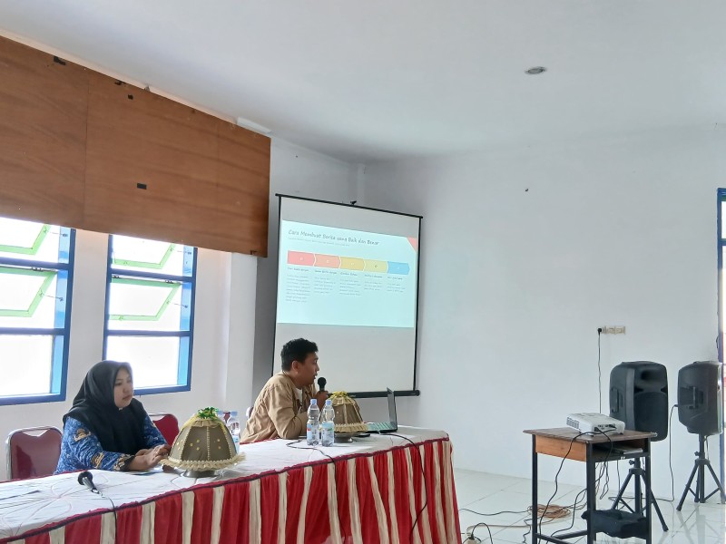 Pelatihan Jurnalistik untuk Siswa SMAN 1 Mamuju, Siapkan Generasi Penulis Muda