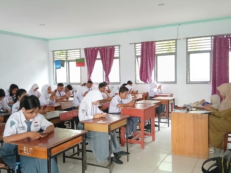SMAN 1 Mamuju Gelar Asesmen Sumatif Akhir Tahun Secara Online