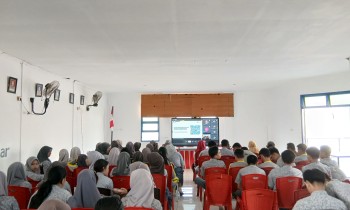 Tingkatkan Literasi Digital, UPTD SMAN 1 Mamuju Ikuti AI Ready ASEAN Goes to School