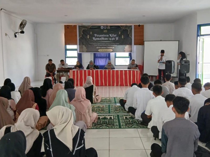 Pesantren Kilat Ramadhan 1446 H di SMAN 1 Mamuju Berlangsung Penuh Makna
